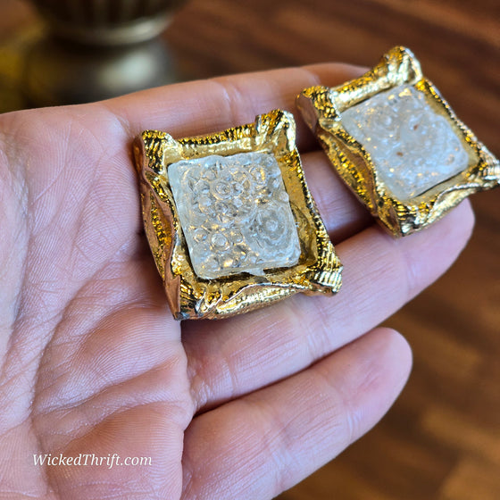 VINTAGE Gold Frame Clip On Earrings - PopRock Vintage. The cool quotes t-shirt store.