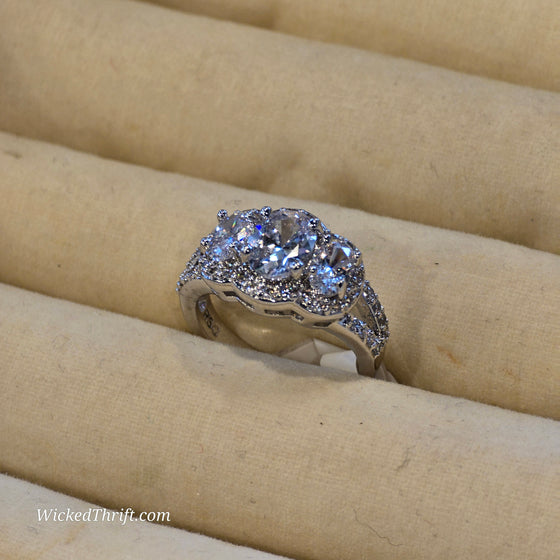 SILVER TONE 3 CZ Ring 6 - PopRock Vintage. The cool quotes t-shirt store.