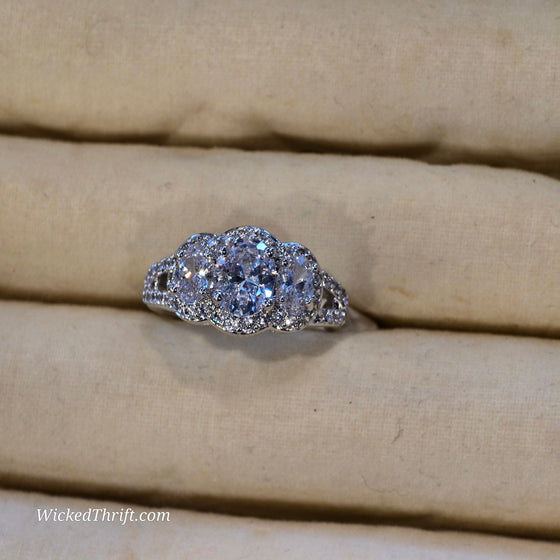 SILVER TONE 3 CZ Ring 6 - PopRock Vintage. The cool quotes t-shirt store.