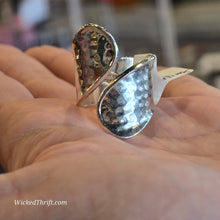  925 Mexican Sterling Hammered Ring - PopRock Vintage. The cool quotes t-shirt store.