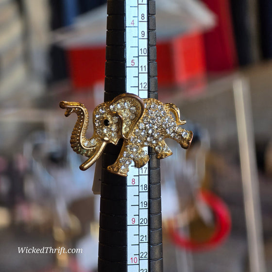 GOLDEN Rhinestone Elephant Ring - PopRock Vintage. The cool quotes t-shirt store.