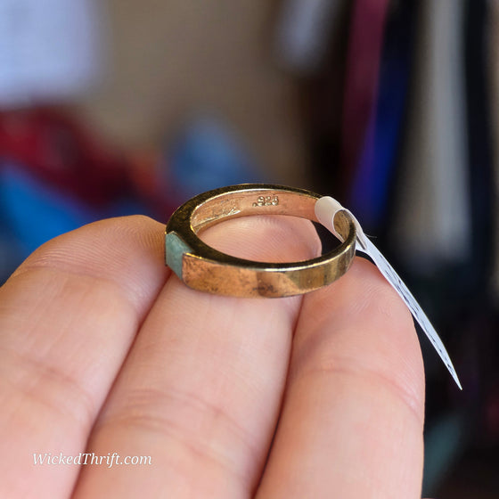 925 STERLING SILVER Band Ring with Turquoise Color Stone - PopRock Vintage. The cool quotes t-shirt store.