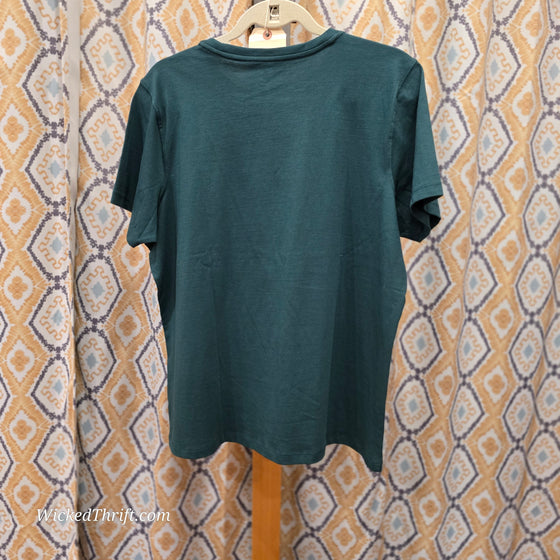 VINEYARD VINES Dark Green "Tennis Club" Tee XL - PopRock Vintage. The cool quotes t-shirt store.