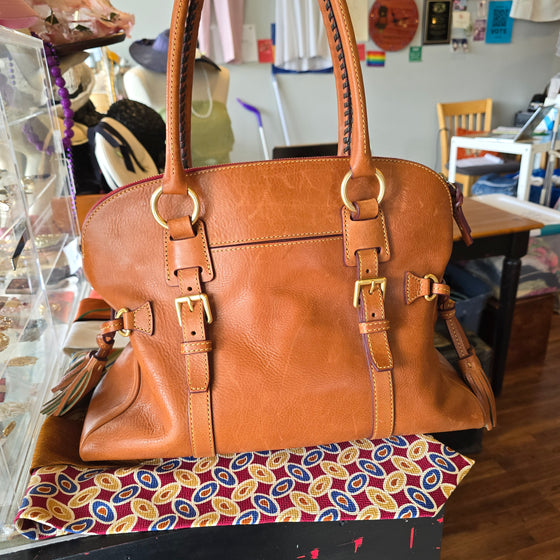 DOONEY & BOURKE Caramel Leather Florentine - PopRock Vintage. The cool quotes t-shirt store.