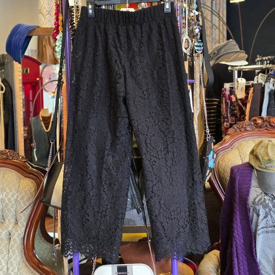 PRICE DROP! ISAAC MIZRAHI LIVE Black Lace Pants XXS