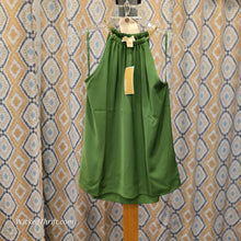  MICHAEL KORS NWT Green Tank w. Gold Chain Straps S - PopRock Vintage. The cool quotes t-shirt store.