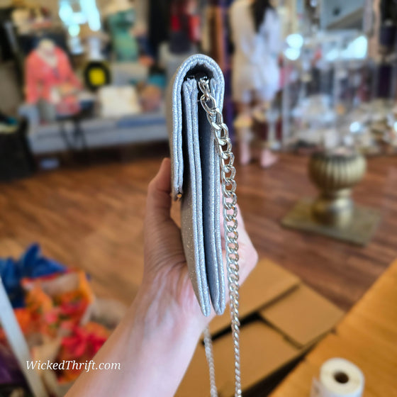 SILVER GLITTER Envelope Evening Bag - PopRock Vintage. The cool quotes t-shirt store.