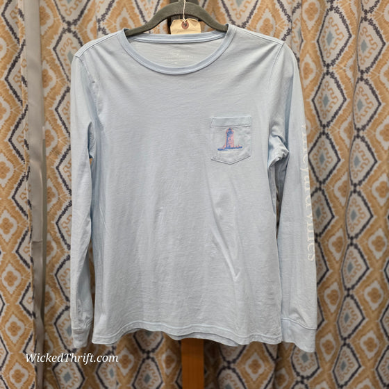 VINEYARD VINES Light Blue Lighthouse Long Sleeve Tee M - PopRock Vintage. The cool quotes t-shirt store.