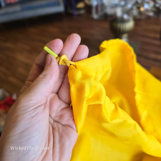 CALIA Seagrass & Yellow Vegan Leather Large Tote - PopRock Vintage. The cool quotes t-shirt store.